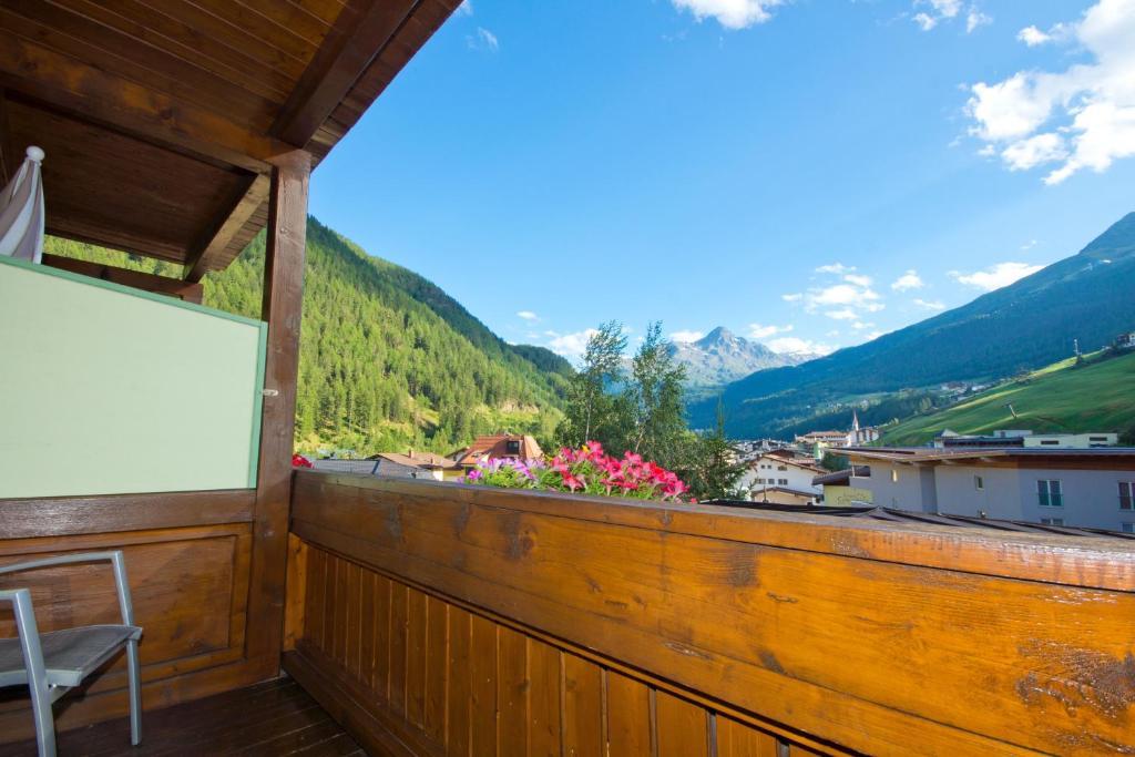 Hotel Garni Hainbacherhof Зельден Номер фото