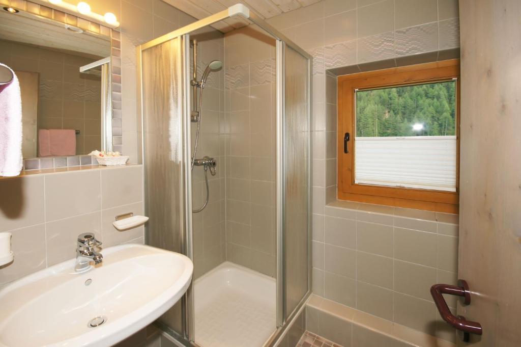Hotel Garni Hainbacherhof Зельден Номер фото