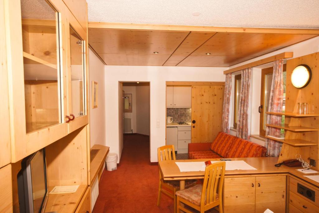 Hotel Garni Hainbacherhof Зельден Номер фото