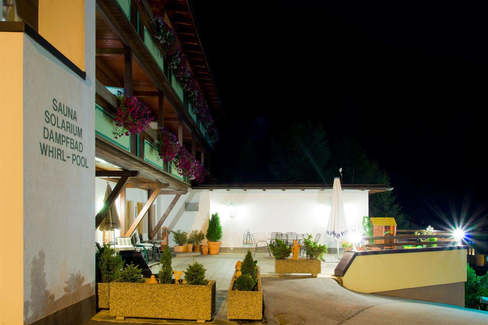 Hotel Garni Hainbacherhof Зельден Екстер'єр фото